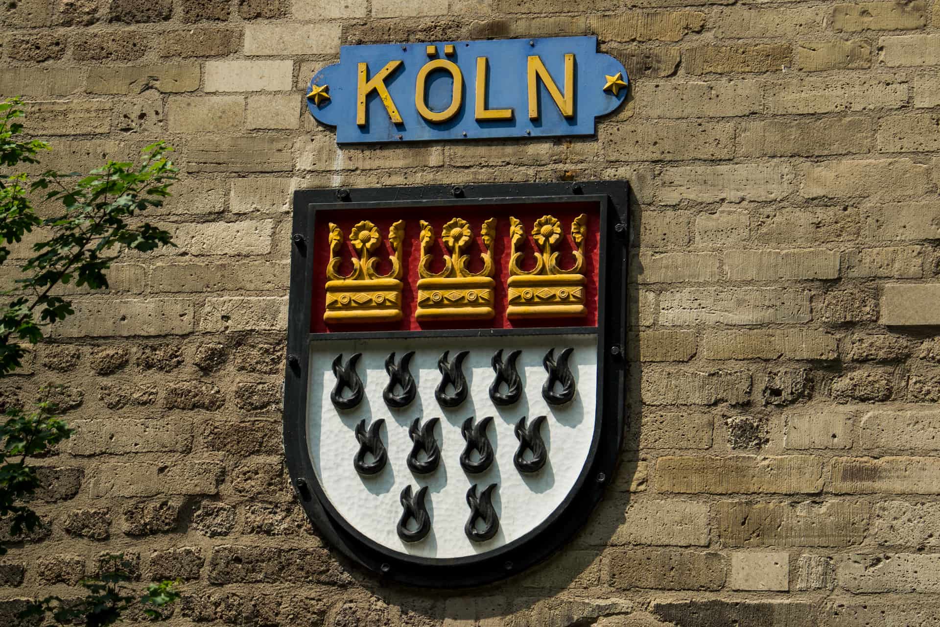 Free Tour Cologne code of arms